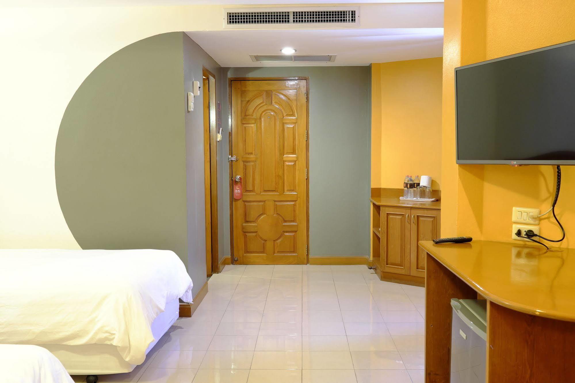 Pj Inn Паттая Екстер'єр фото