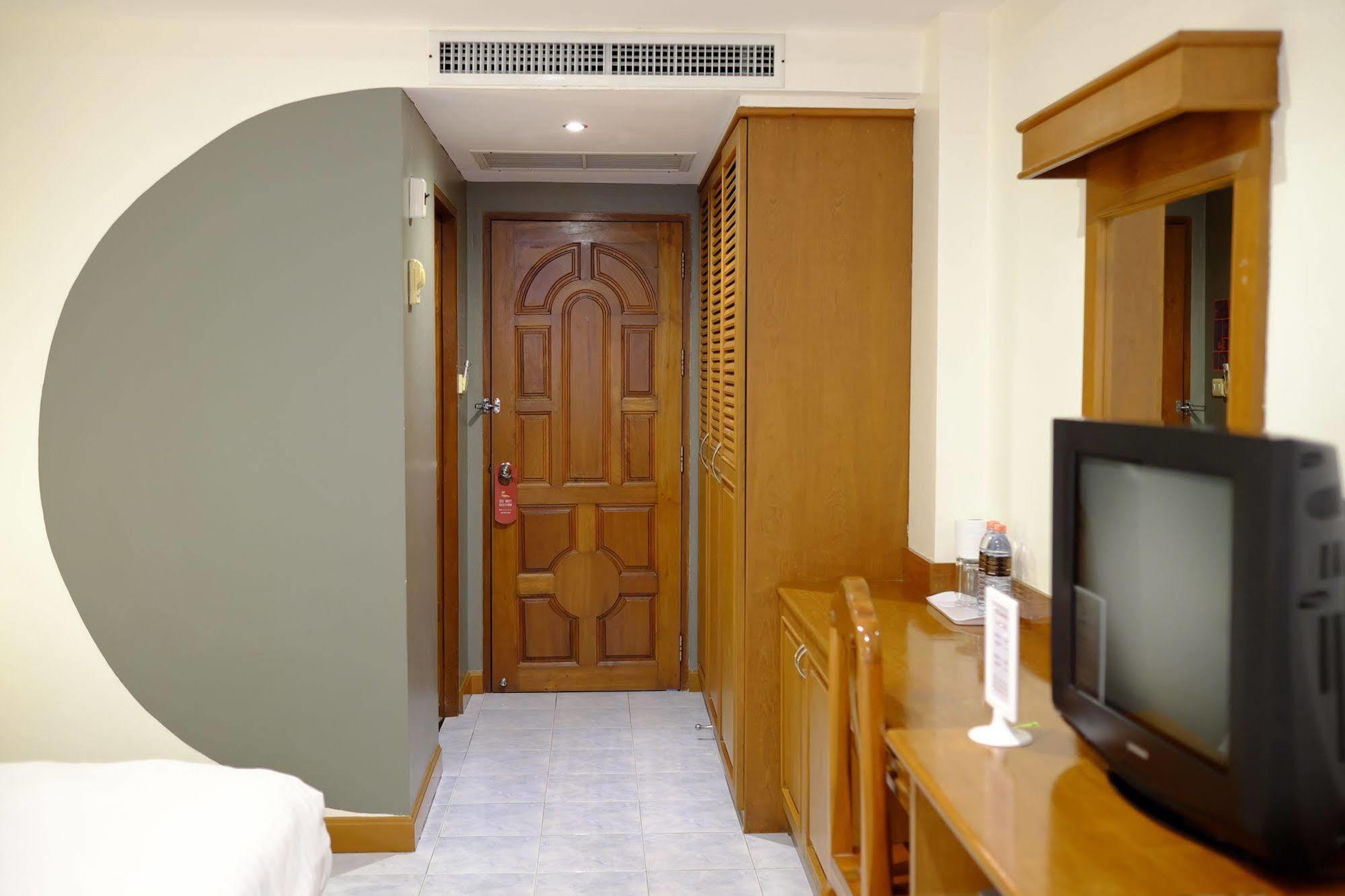 Pj Inn Паттая Екстер'єр фото